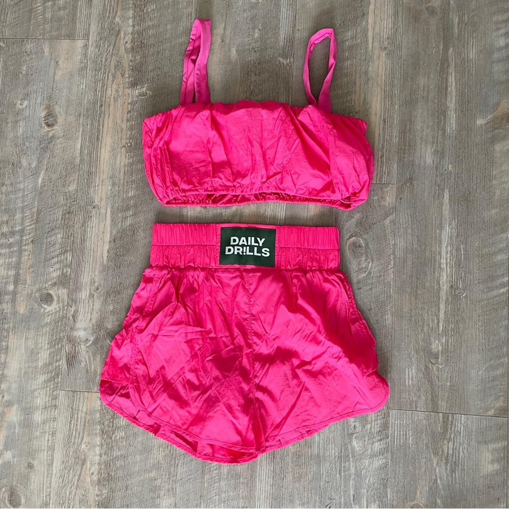 Daily Drills Bubble Set (size small) hot pink